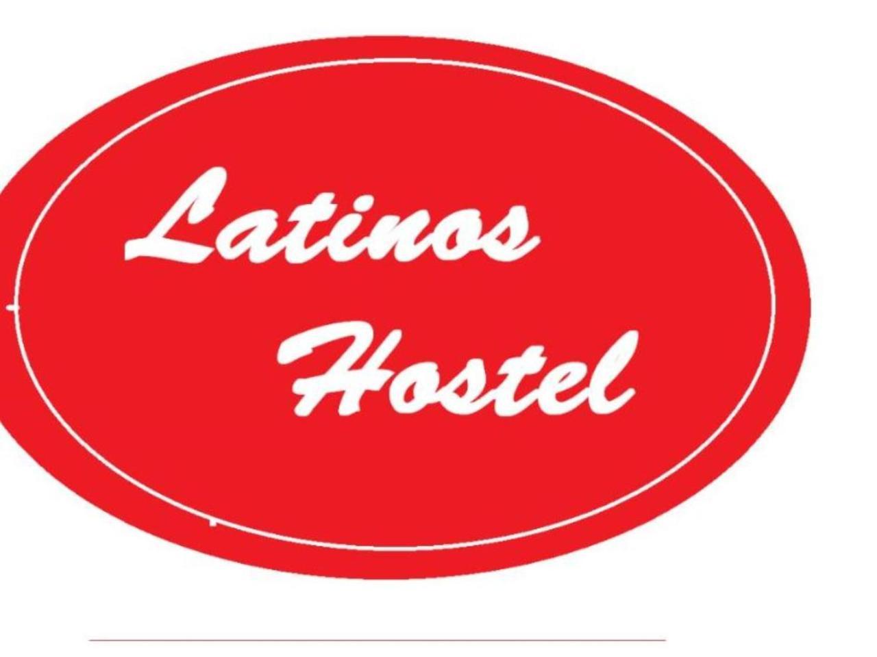 Latinos Hostel เสียมราฐ ภายนอก รูปภาพ